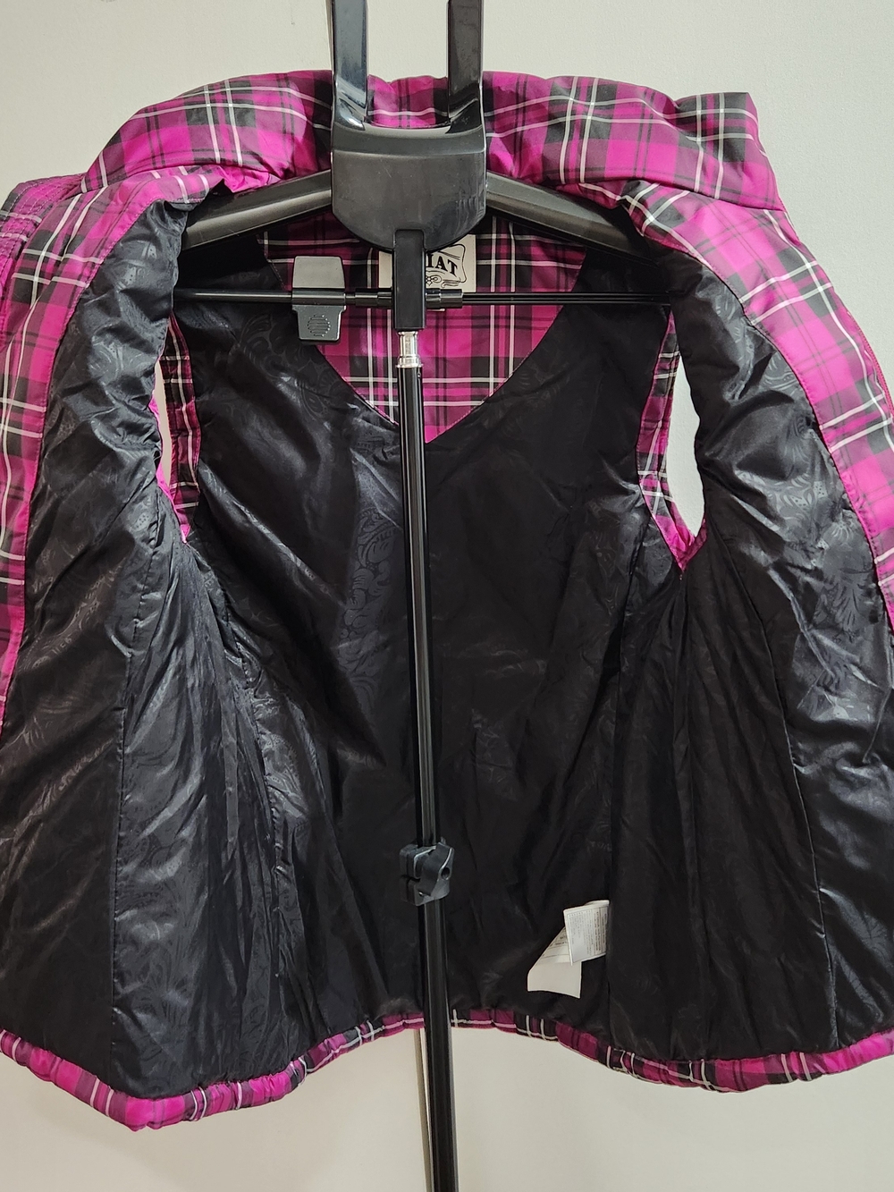Ariat Quilted Plaid Vest in Fuchsia and Black - Picture 5 of 5